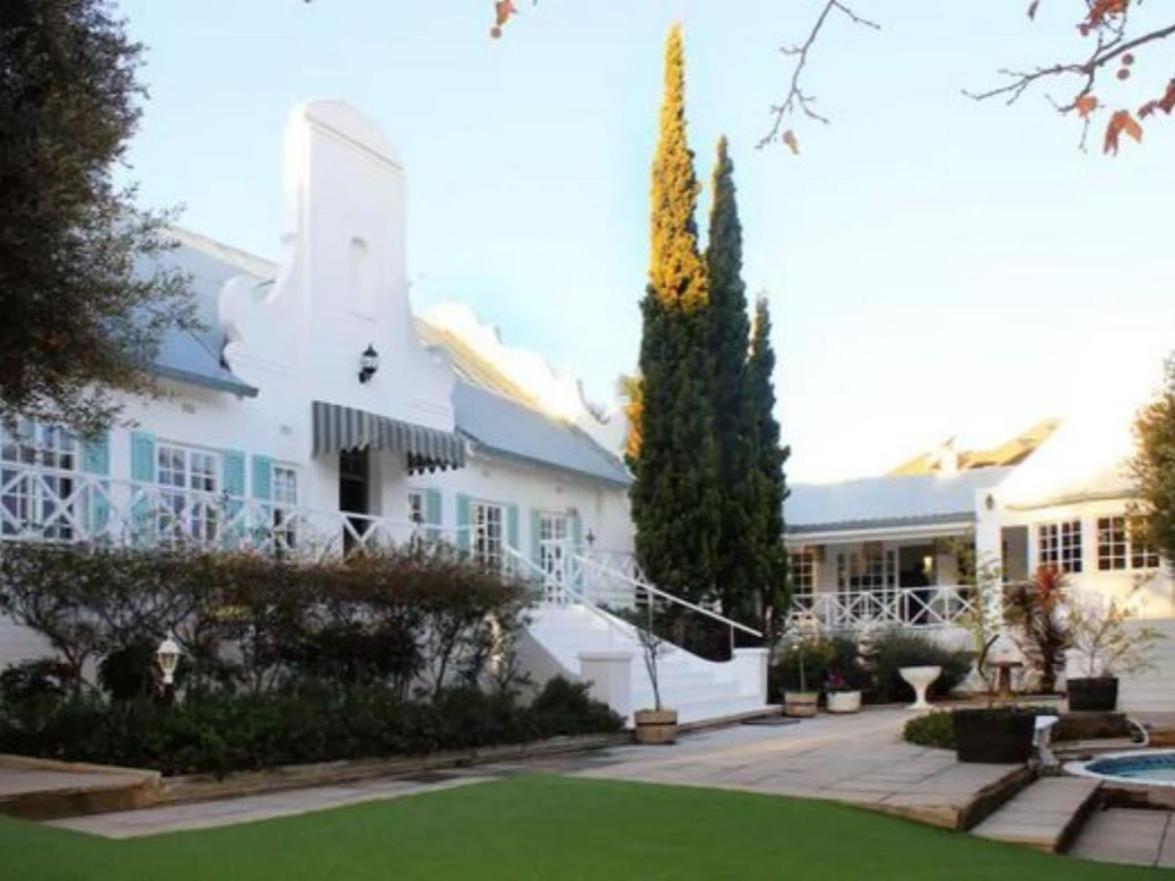La Belle Guest House Bloemfontein Exterior photo